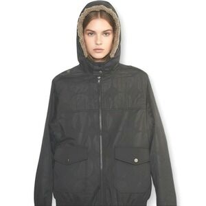 Burton Womens Jacket Sz Large Black Commuter Fur Zip Sportswear Ski Vintage